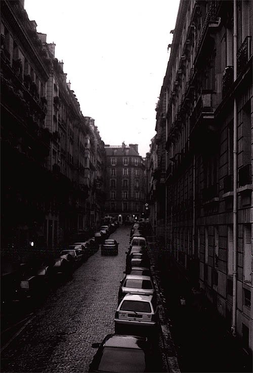paris-streets8-19-21March-2001
